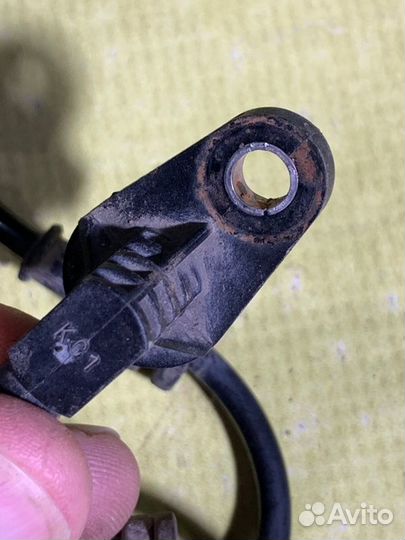 Датчик ABS передний правый Kia Rio 3 QB G4FC 2015