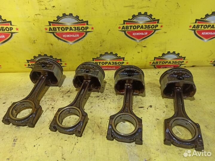 Поршень с шатуном Chevrolet Lacetti 1.6 F16D3