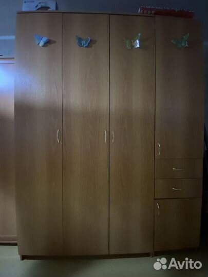 Шкаф, стенка