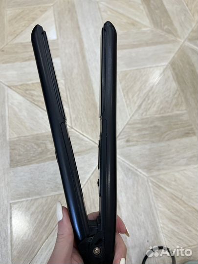 Выпрямитель для волос