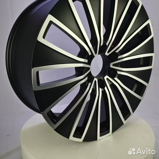 Диски R18 114.3 комплект
