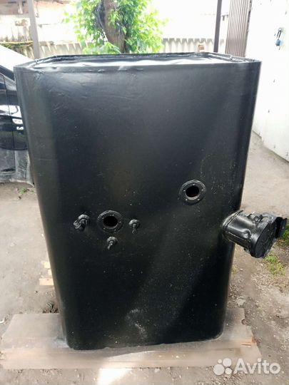 Бензобак