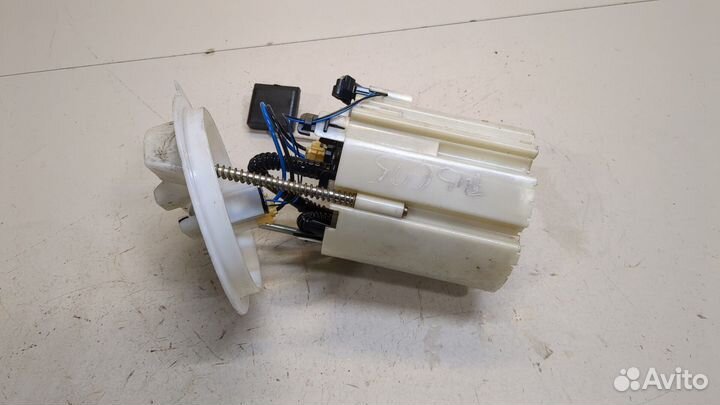 Насос топливный электрический Mercedes C W204, 2012