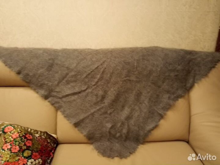 Платок шаль из козьего пуха