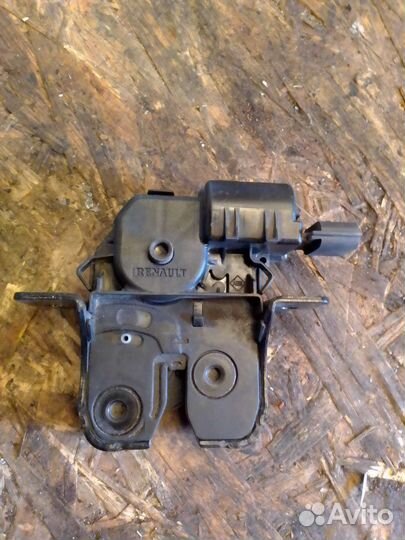 Замок крышки багажника Renault Megan 3 хэтчбек