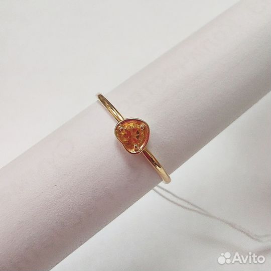 Золотое кольцо с фианитом размер 16,5 585