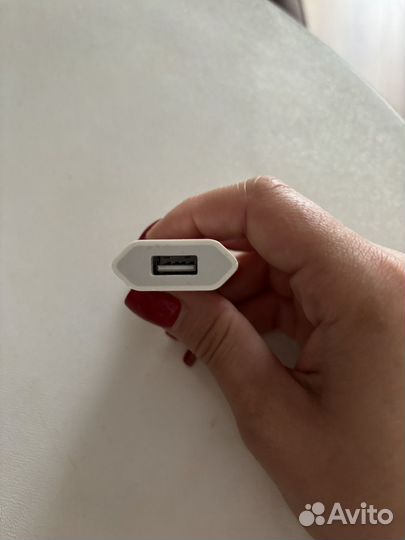 Блок питания для iPhone