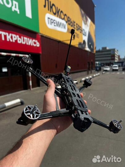 Квaдрoкoптер fpv Рiranha 7 и 10 дюймoв