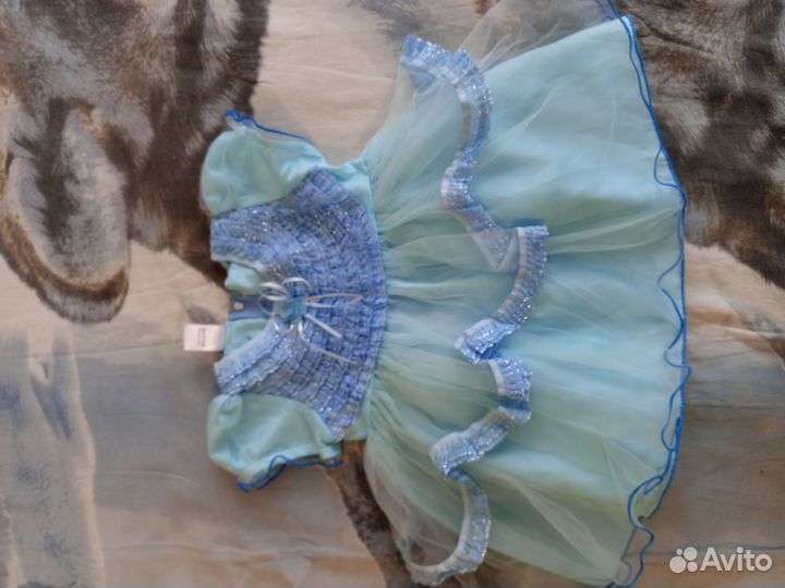 Нарядное платье