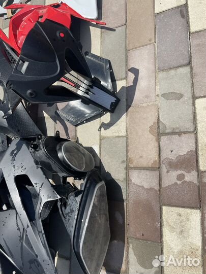 Bmw s1000rr пластик