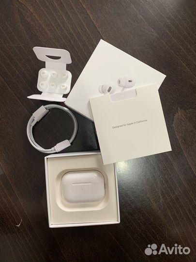 Apple AirPods Pro (2-го поколения, 2022)