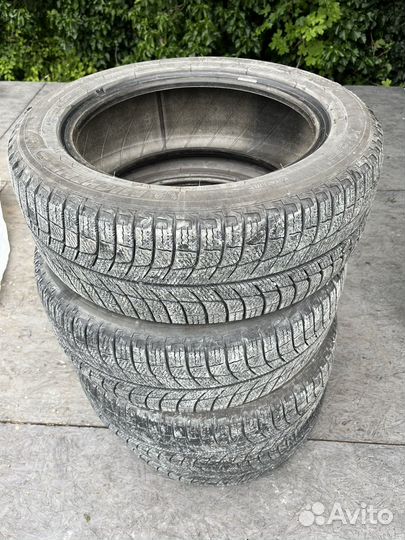 Michelin X-Ice 3 205/55 R16