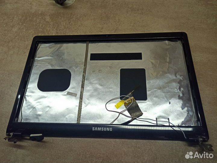 Samsung NP305E7A NP300E7A в разборе