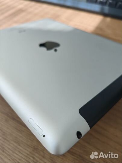Apple iPad 2 Wi-Fi 3G (SIM) 64 GB (MC775RS/A)