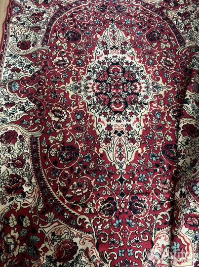 Ковер шерстяной