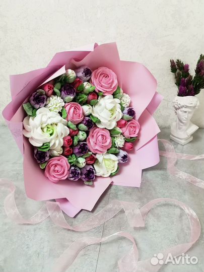 Букеты на день рождения, выпускной, сладкий букет