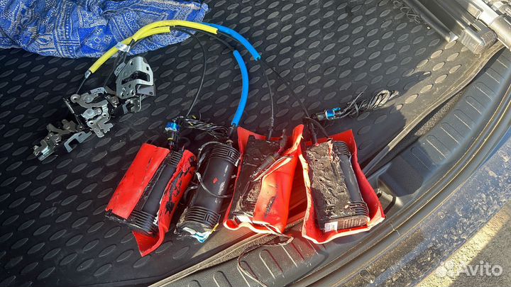 Доводчики дверей Toyota