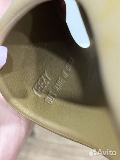 Тапки adidas yeezy slide