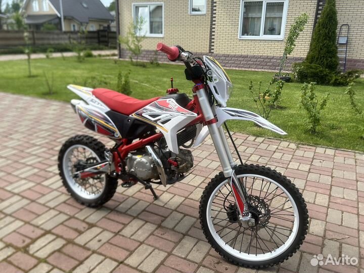 Питбайк Wels RT 140, 19/16, 9.9 моточасов