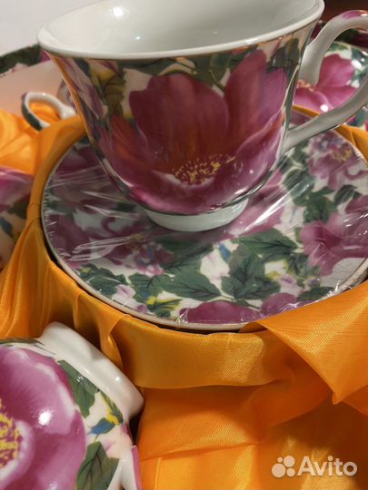 Сервиз чайный на 6 персон новый
