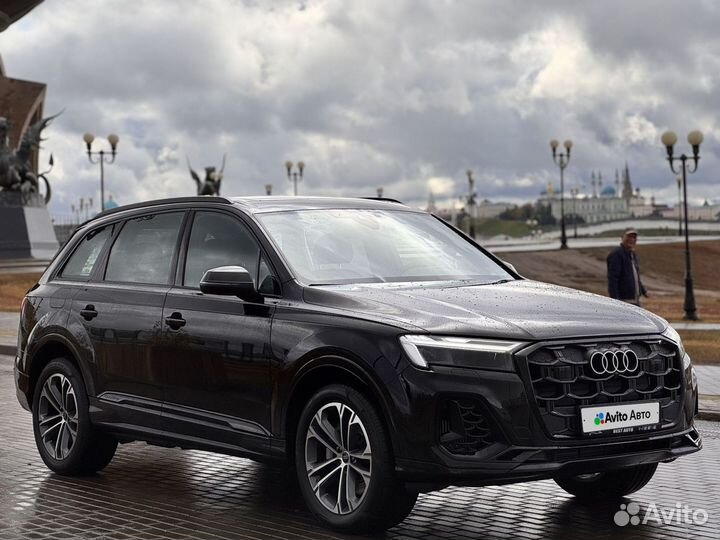 Audi Q7 3.0 AT, 2024, 50 км