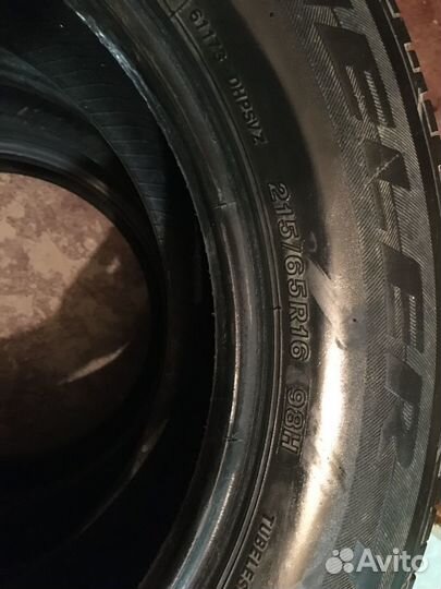 Bridgestone Dueler H/P 215/65 R16