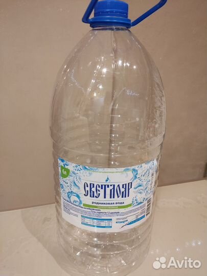 Бутылка пластиковая