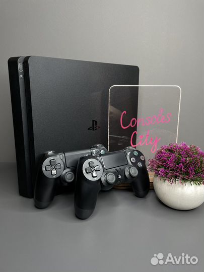 Sony ps 4 Slim (1 t.) + 600 игр + 2 геймпада