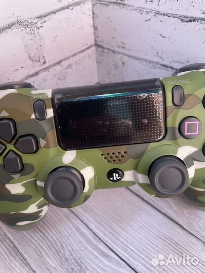 Джостик для ps4