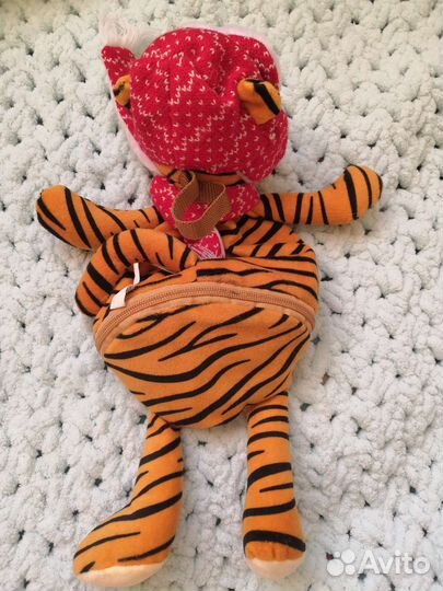 Тигр игрушка