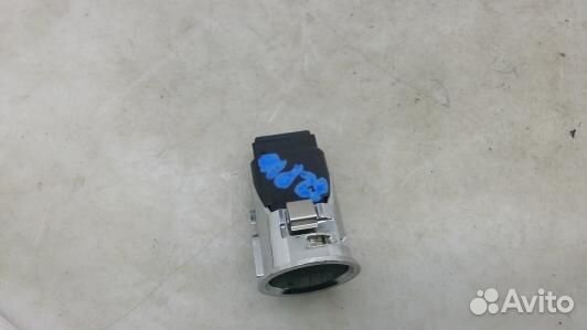 Кнопка запуска двигателя toyota corolla verso 2 (8