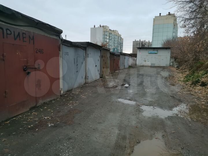 Гараж, 18 м²