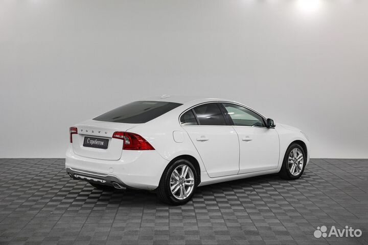 Volvo S60, 2011