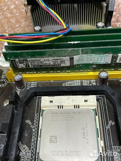 Комплект для компьютера. Athlon 64 X2 5200+, 4 GB