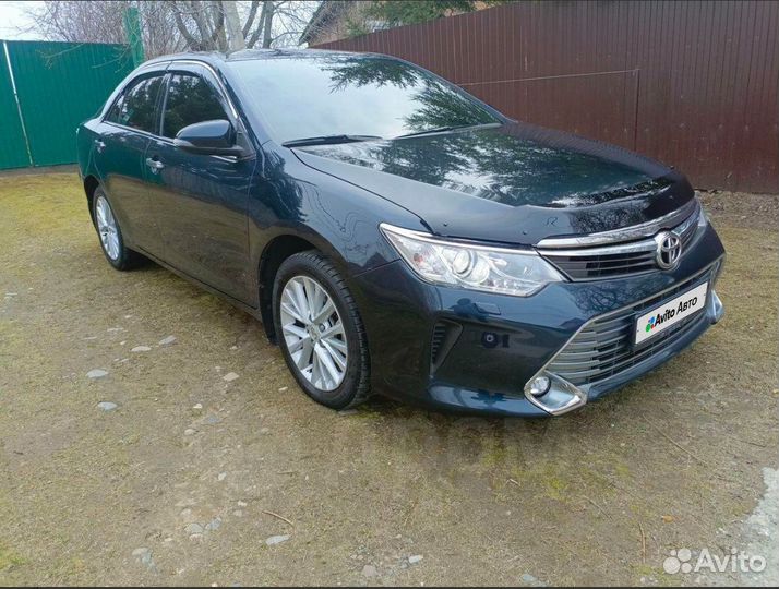 Toyota Camry 2.5 AT, 2015, 100 000 км