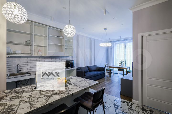 2-к. квартира, 70 м², 4/8 эт.