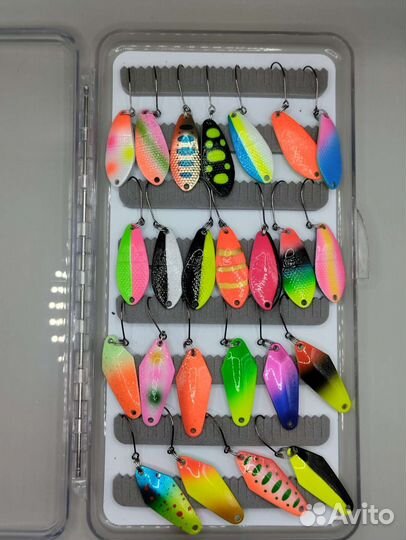 Набор форелевых блесен 24шт в коробке(реплика)