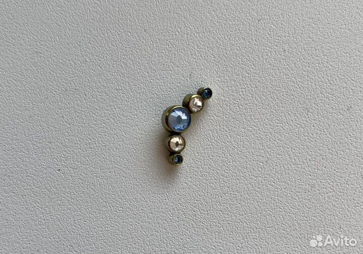 Пирсинг в хрящ кластер накрутка