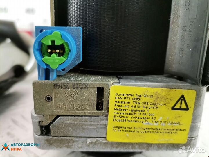 Ремень безопасности Volkswagen Beetle
