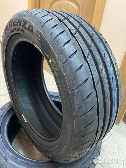 Bridgestone Potenza Adrenalin RE004 235/45 R17 95V