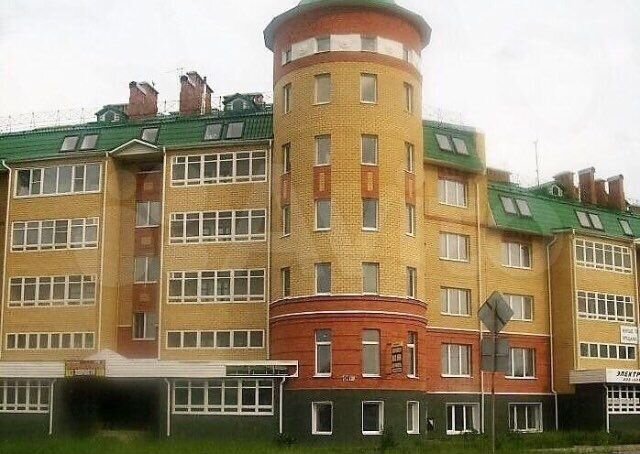 2-к. квартира, 74,3 м², 4/4 эт.