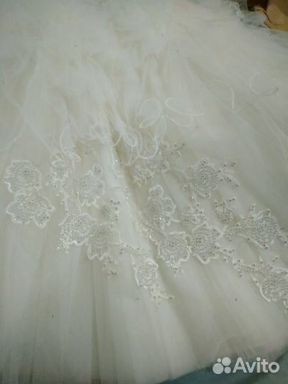 Нарядное платье для девочки