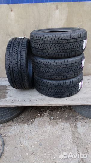 Tourador Winter Pro TSU1 285/50 R20 112H