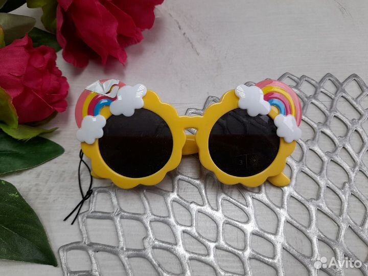 Ч13 Интересные детские солнечные очки
