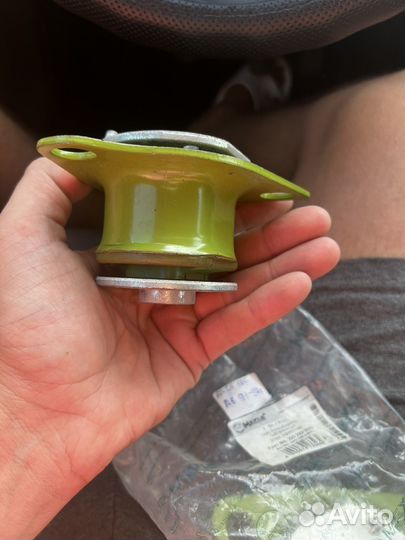 Опора задней балки