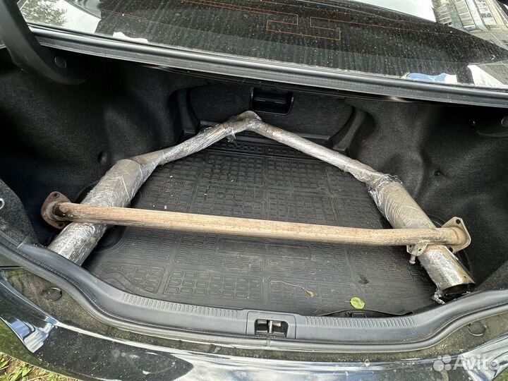 Раздвоенный выхлоп Toyota Camry v50/v55