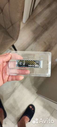 SSD накопитель MSI spatium M390 500гб новый
