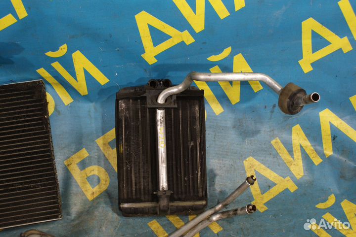 Радиатор печки + кондиционера Mercedes-Benz W210