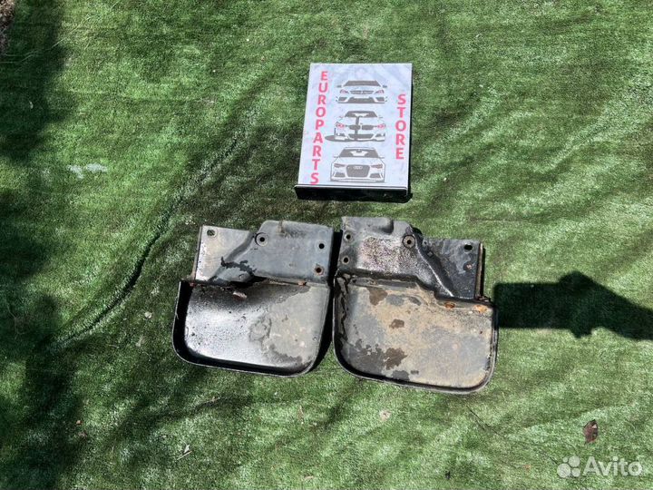 Брызговики задние Mitsubishi Challenger, K99W