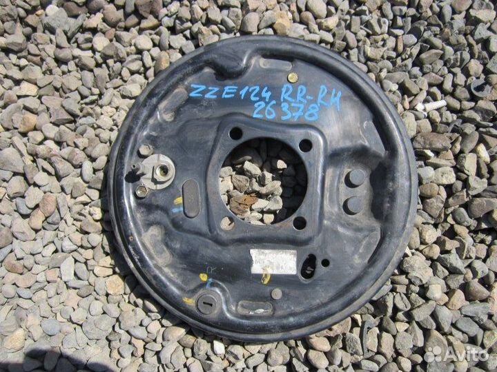 Тормозной механизм задний правый Toyota Corolla